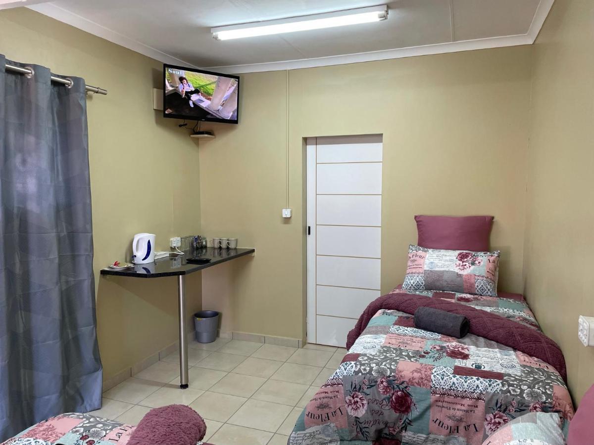 4 On Sirius Hotel Polokwane Luaran gambar