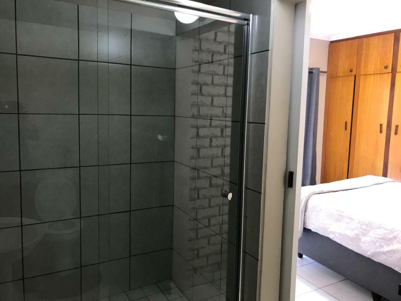 4 On Sirius Hotel Polokwane Luaran gambar