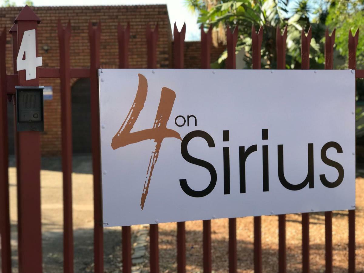 4 On Sirius Hotel Polokwane Luaran gambar